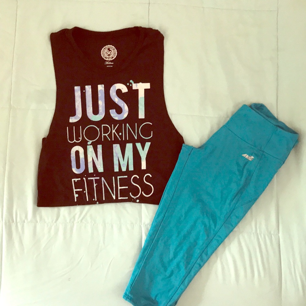TRADED Workout gear! 2 crop leggings and tank